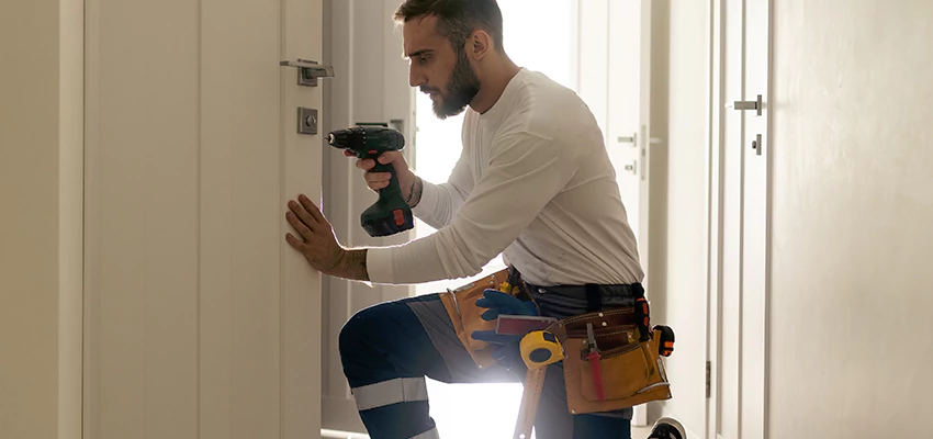 Mailbox Lock Installation Expert in Orosi, California